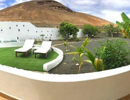 La Costa בית כפרי